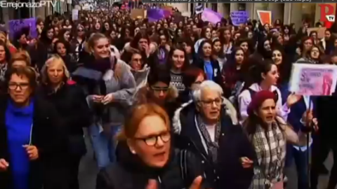 La FiscalÃ­a pide 10 meses de cÃ¡rcel para los tres hombres que insultaron a mujeres en una manifestaciÃ³n