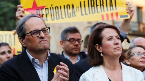 Quim Torra y la presidenta de la ANC, Elisenda Paluzie, en una  manifestación para la independencia | EFE