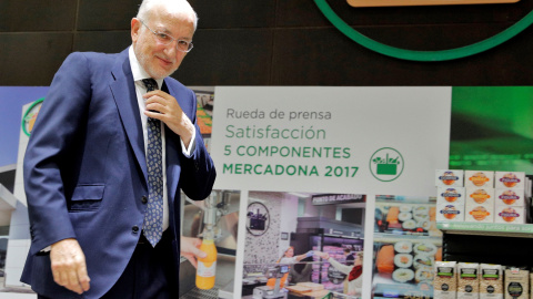 El presidente de Mercadona, Juan Roig, en la presentación de los resultados anuales del grupo de distribución. EFE/Manuel Bruque.