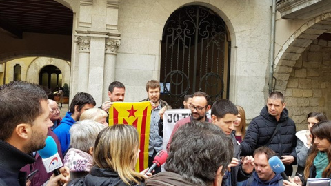 Benet Salellas y Martí Majoral atienden a los medios. ALERTA SOLIDÀRIA