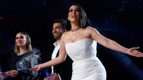 Los presentadores del Benidorm Fest Ana Prada, Marc Calderó y Ruth Lorenzo.