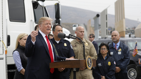 Trump viaja a California para supervisar los prototipos de muro. REUTERS/Kevin Lamarque