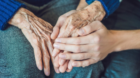 Atención emocional, social y espiritual en residencias.