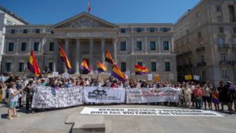 La Ley de Memoria Democrática avanza en el Congreso, pero sigue sin convencer a los socios del Gobierno