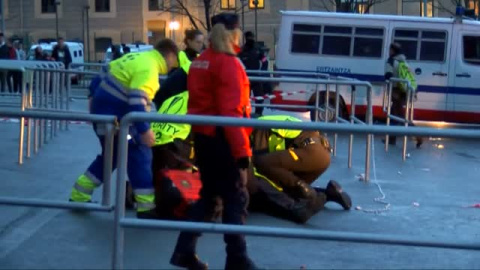 Al menos 3 ultras franceses detenidos por los disturbios en el estadio de San MamÃ©s 