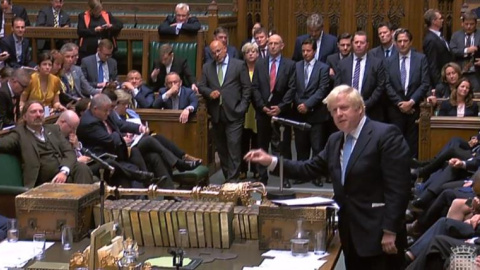 09/09/2019.- El primer ministro británico Boris Johnson habla en el Parlamento. EFE