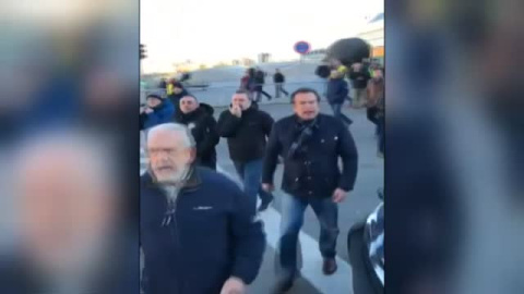 Un grupo de taxistas increpa e insulta a Rivera en la estaciÃ³n de Atocha