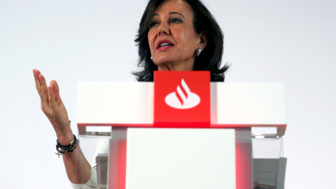 La presidenta de Banco Santander, Ana Patricia Botin durante la presentación de los resultados anuales de la entidad. REUTERS/Sergio Perez