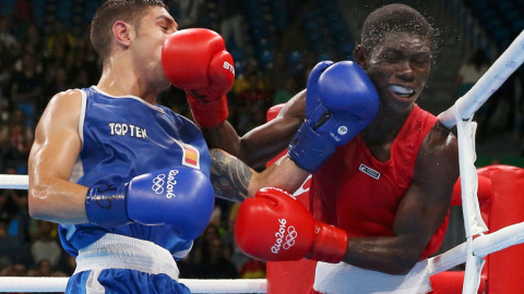 Samuel Carmona, durante la pelea. REUTERS/Adrees Latif