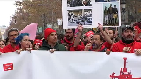 ManifestaciÃ³n en Barcelona por el desbloqueo del buque de salvamento Open Arms