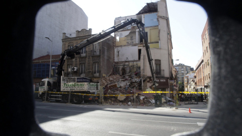 El edificio de la calle Amalia, en el distrito de Tetuán (Madrid), que se derrumbó esta semana. EFE