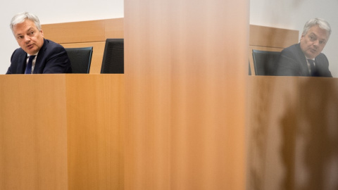 Didier Reynders, en una foto de marzo de 2019, en una comparecencia en el Parlamento belga, cuando ocupaba el cargo de ministro de Exteriores y de Defensa. AFP/Benoit Doppagne