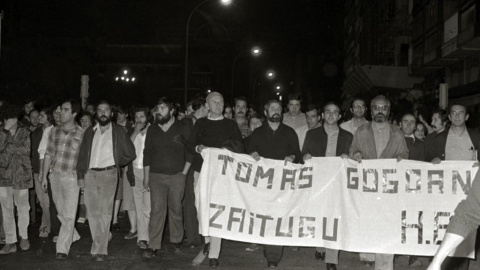 Manifestación tras el asesinato de Tomás Alba en septiembre de 1979. EUSKAL MEMORIA