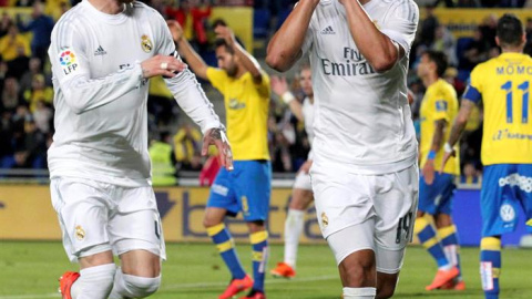 Casemiro celebra su gol al Las Palmas. EFE / Elvira Urquijo A.