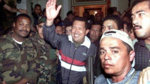 Chávez volviendo al Palacio de Miraflores.