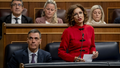 23/02/2024 La vicepresidenta primera y ministra de Hacienda, María Jesús Montero, durante la sesión plenaria en el Congreso de los Diputados, a 21 de febrero de 2024.