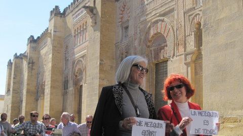 Protesta por la devolución de la titularidad pública a la Mezquita de Córdoba. Archivo EFE