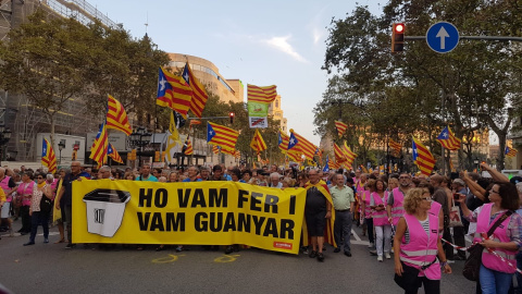 Manifestación en Barcelona en el segundo aniversario del 1-O. /CÈLIA MUNS