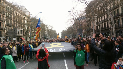 Moment de la manifestació convocada per l'ANC i Òmnium Cultural / Àngel Ferrero