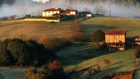 Un paraje de Llanera, en Asturias, difundido por la web de turismo local. / LLANERA.ES