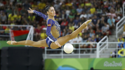 Carolina Rodríguez en el ejercicio de pelota. /REUTERS