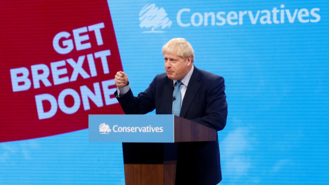 02/10/2019 - El primer ministro británico, Boris Johnson, en un discurso de clausura en la conferencia anual del Partido Conservador en Manchester, Gran Bretaña. REUTERS / Henry Nicholls