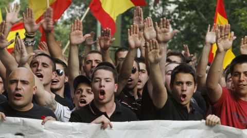 Manifestantes ultraderechistas en un acto realizado en Madrid en 2012. EFE