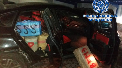 El coche del narco retenido en La Línea. POLICÍA NACIONAL