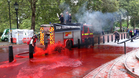 Protesta de Extinction Rebellion en Londres.  REUTERS/Simon Dawson