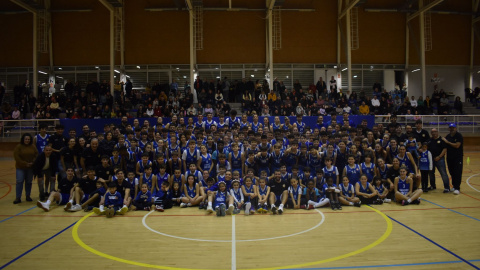 Presentació dels equips del Club Bàsquet Neus al Poliesportiu La Colina.