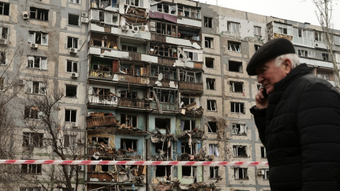 magen del estado de un edificio tras el ataque masivo con misiles y drones de Rusia contra numerosas regiones de Ucrania.