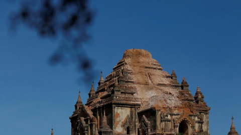 Una pagoda de Pagan dañada por el terremoto de 6,8 grados que afectó a Birmania. REUTERS/Soe Zeya Tun