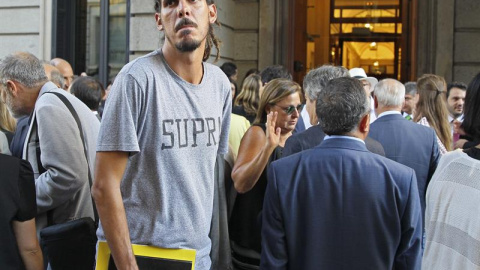 El diputado de Podemos por Santa Cruz de Tenerife, Alberto Rodríguez despues del discurso de investidura del presidente del Gobierno en funciones, Mariano Rajoy, esta tarde en el Congreso de los Diputados. EFE/Mariscal