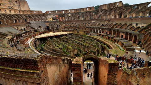 Imagen del interior del Coliseo de Roma