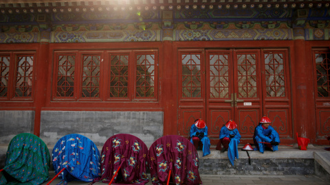 Ensayo para la ceremonia de la dinastía Qing en el Templo de la Tierra en Ditan Park en Beijing | Reuters/Thomas Peter