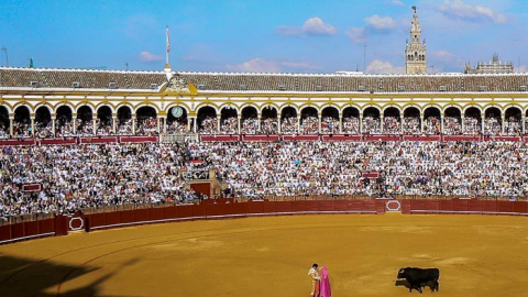 La plaza de toros de la Maestranza de Sevilla durante un festejo. EUROPA PRESS