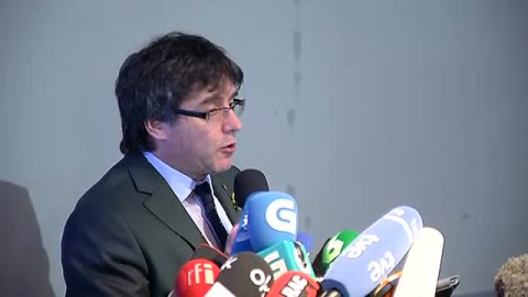 Puigdemont pide diÃ¡logo y la investidura de SÃ¡nchez