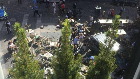 La terrassa del restaurant Kiepenkerl, al centre de Münster, després de l'atropellament. | Europa Press.