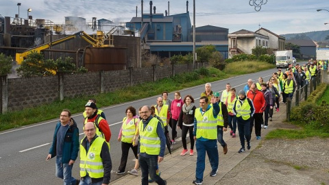 Marcha de trabajadores por el futuro de Ferroatlántica. E.P.