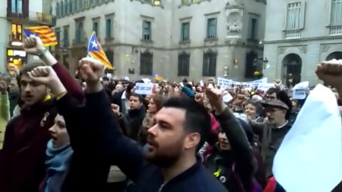 ManifestaciÃ³ a favor dels CDR a la PlaÃ§a de Sant Jaume de Barcelona