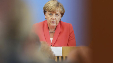 La canciller alemana, Angela Merkel, este lunes en Berlín. / WOLFGANG KUMM (EFE)