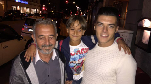 El sirio zancadilleado junto a su hijo llegará a Madrid, acogido por el Centro de Formación de Entrenadores