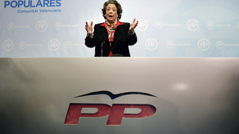 La senadora y exalcaldesa de Valencia, Rita barberá, en una rueda de prensa del PP valenciano. EFE