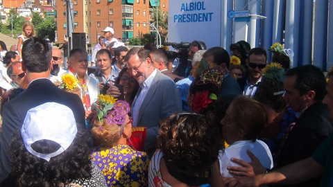 Mariano Rajoy a su llegada al mitin electoral del Partido Popular en Barcelona.- EUROPA PRESS