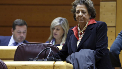 Rita Barberá en el Senado cuando se formó la cámara. La senadora no ha acudido a la creación de las comisiones "para investigar el auto" que la imputa/EFE