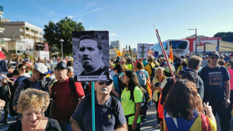 Milers de persones han participat a la Marxa per la Llibertat a Tarragona. QUERALT CASTILLO