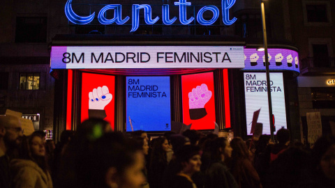 La manifestación del Día de la Mujer, a su paso por Gran Vía, en Madrid.- JAIRO VARGAS