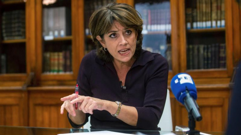 La ministra de Justicia en funciones, Dolores Delgado, testigo privilegiado de la exhumación de Franciso Franco, apuesta por reformar el Código Penal para castigar la apología del franquismo. EFE