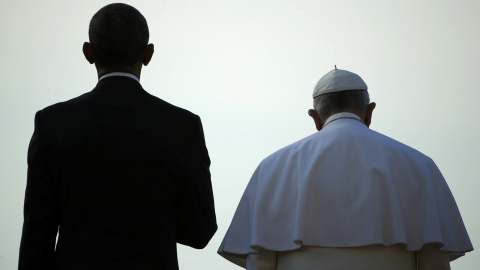 El presidente estadounidense, Barack Obama con el Papa Francisco en la Casa Blanca en Washington. REUTERS / Jonathan Ernst