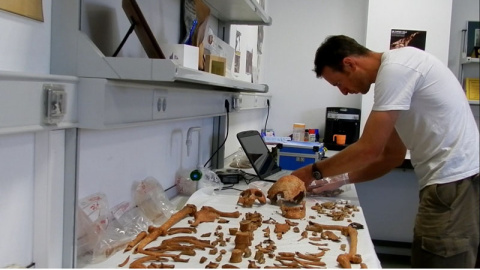 Laboratorio de Ponferrada de la Asociación para la Recuperación de la Memoria Histórica. ARMH